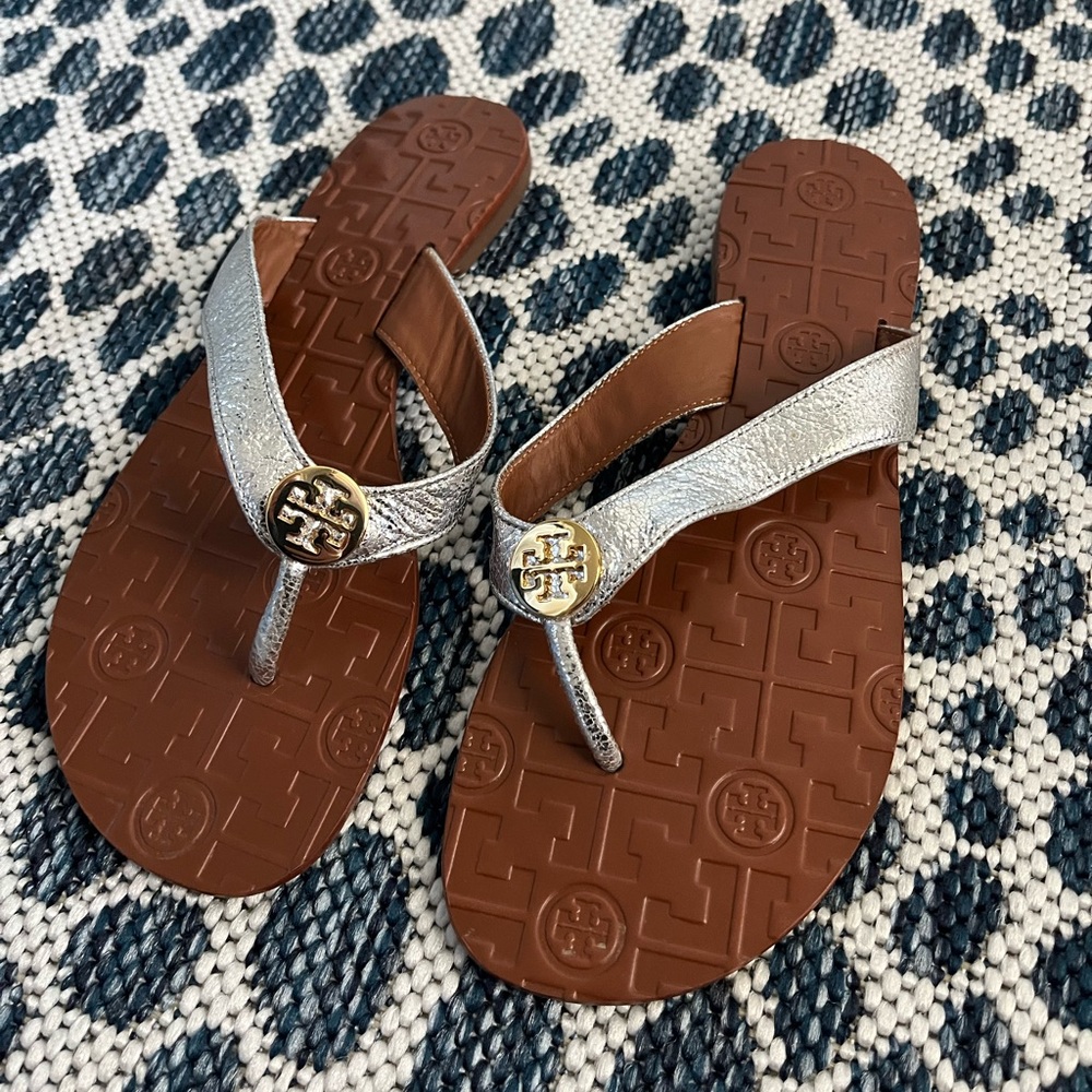Thora sandal